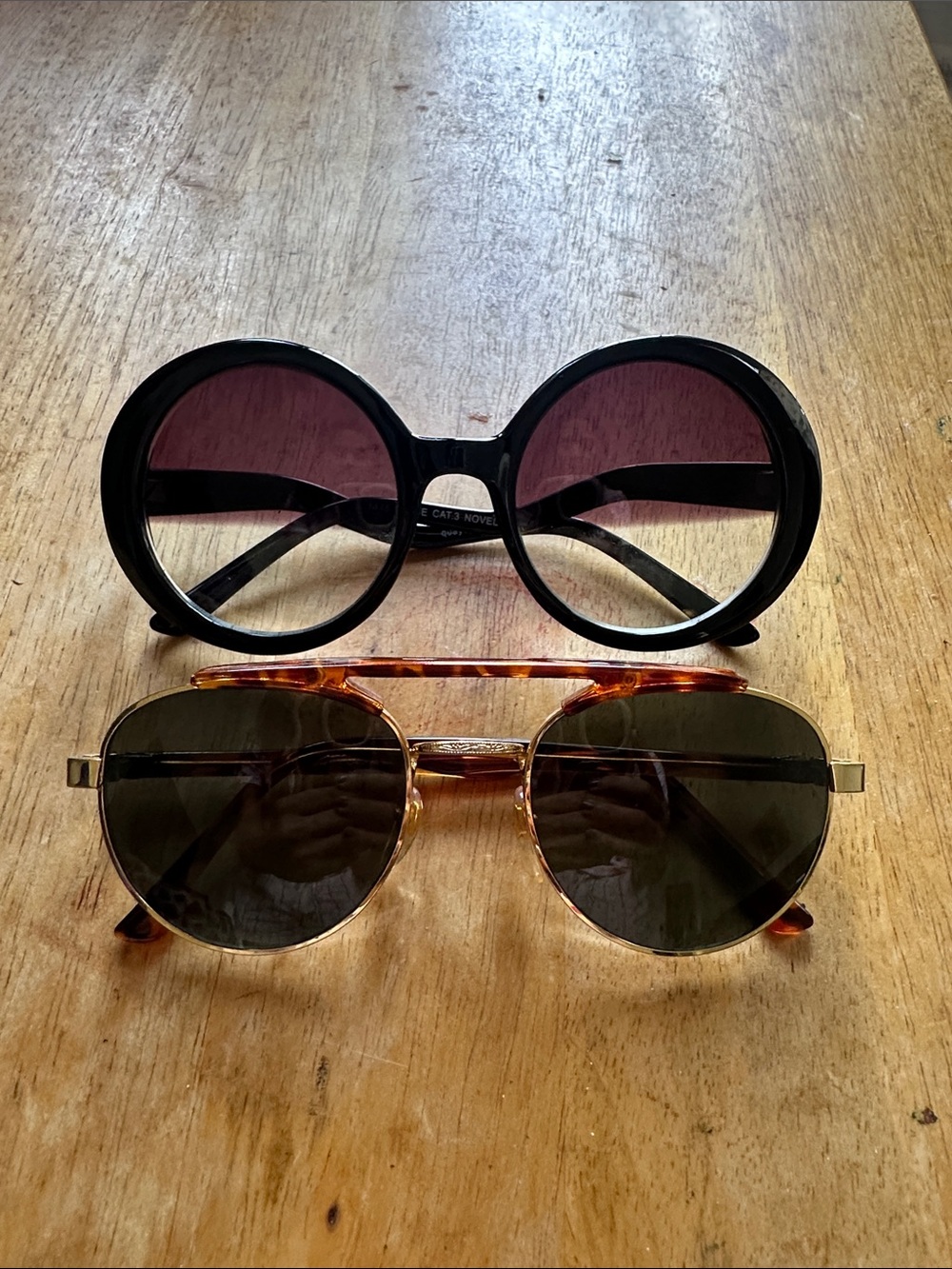 Black Round Fashion Sunglasses - Unbranded